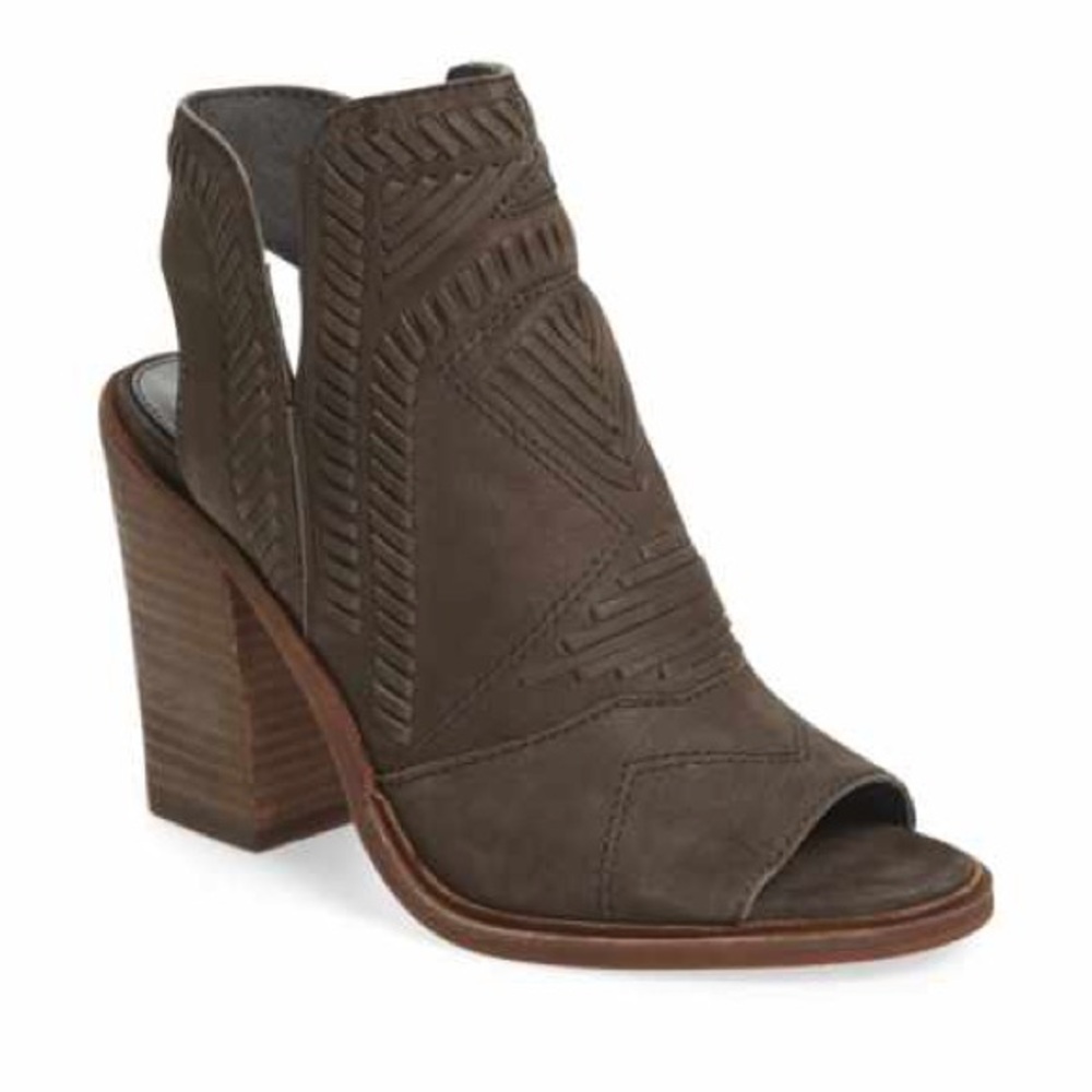 Vince Camuto Western Peep Toe booties 8.5